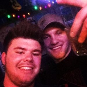 Meet your Posher, Hunter